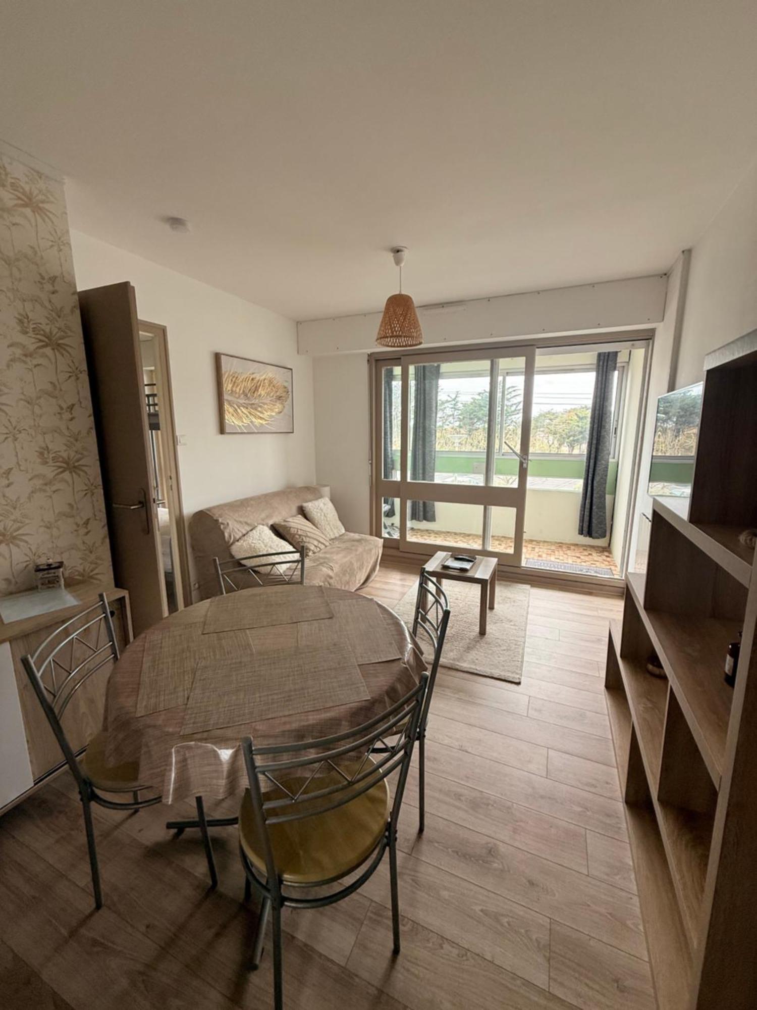 Appartement A 100 M De La Plage St Hilaire De Riez Les Becs Saint-Hilaire-de-Riez ภายนอก รูปภาพ